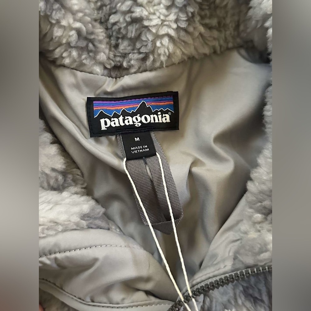 Patagonia Women’s Divided Sky Jacket • Gray • Size M • NWT - Picture 4 of 10